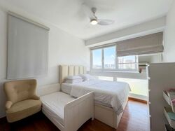 The Esparis (D18), Condominium #612804801